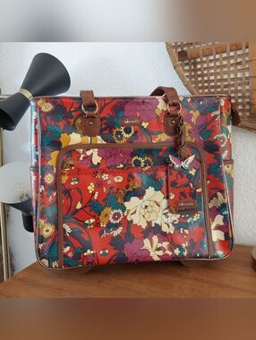 RARE SAKROOTS flower power tote on wheels rolling portfolio backpack tote red fl